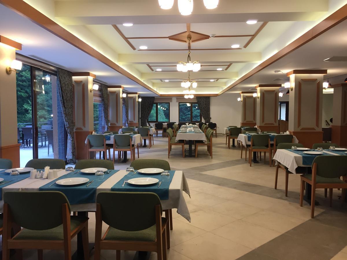 Yamanturk Ogretmenevi Hotel Çamlıhemşin Buitenkant foto